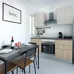Atico Con Terraza דירה