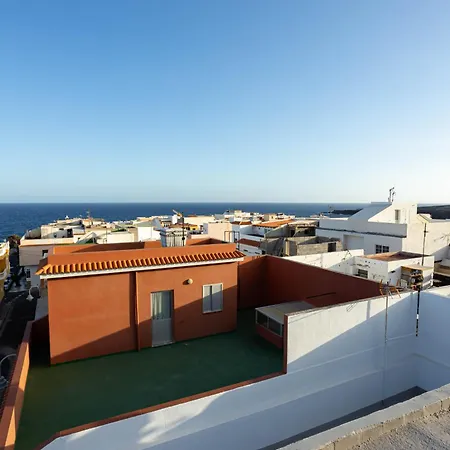 アパート Atico Con Terraza *