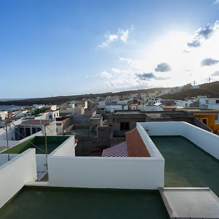 Atico Con Terraza *