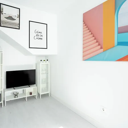 Atico Con Terraza 아파트 La Listada
